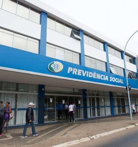 INSS: Órgão adia atendimento e deixa usuários revoltados no Pará