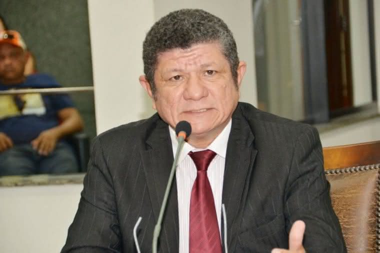 Eleições 2020: Pré-candidata desiste da prefeitura de Palmas-TO e abre espaço para o deputado estadual Ivory de Lira