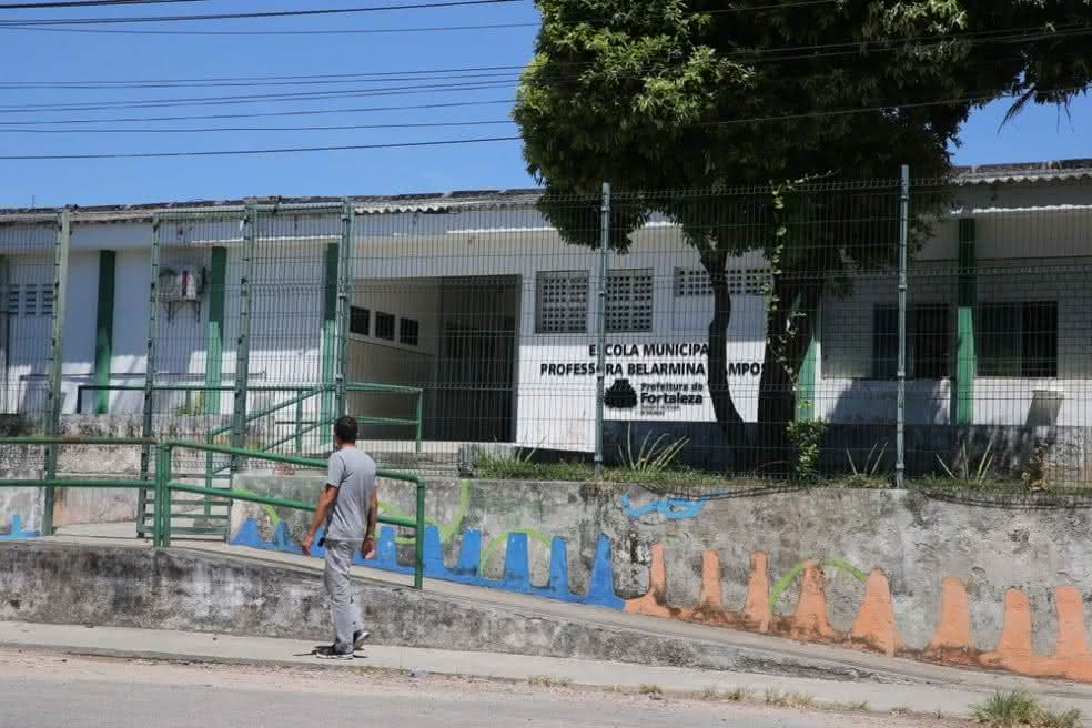 Escolas em Fortaleza passam por reformas para receber os alunos