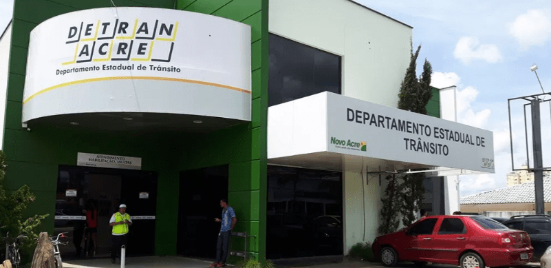 Detran-AC anuncia calendário de pagamentos do licenciamento e IPVA 2021 no Acre (Imagem: Reprodução/Google)