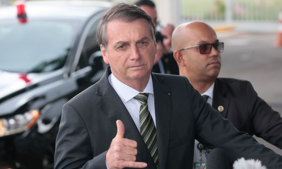 Pesquisa mostra que avaliação negativa de Bolsonaro e seu governo subiu para 40%