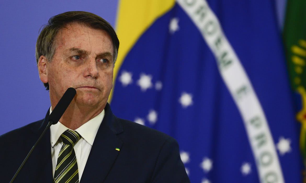 Bolsonaro desabafa sobre possível impeachment: 'Não vão me tirar'