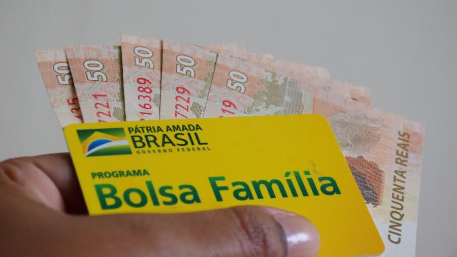 Calendário do Bolsa Família 2021 é anunciado; confira QUANDO vai receber pagamentos (Imagem: Lidianne Andrade/Myphoto Press/Estadão Conteúdo)