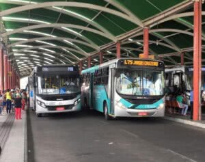 Rodoviários em Feira de Santana entram em greve nesta segunda (23)