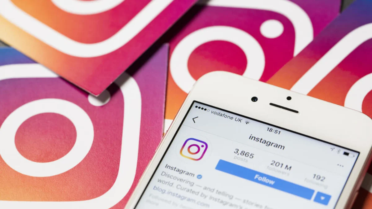 Instagram: Novo golpe promete selo verificado para roubar contas de usuários